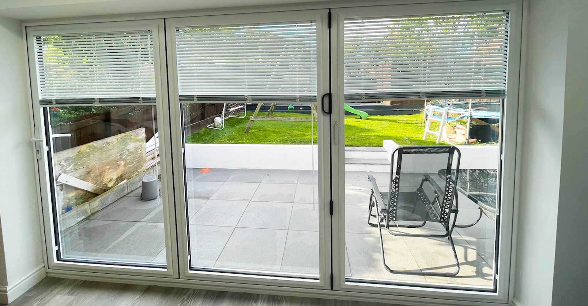 Pros And Cons Of Bi-Fold Door Blinds